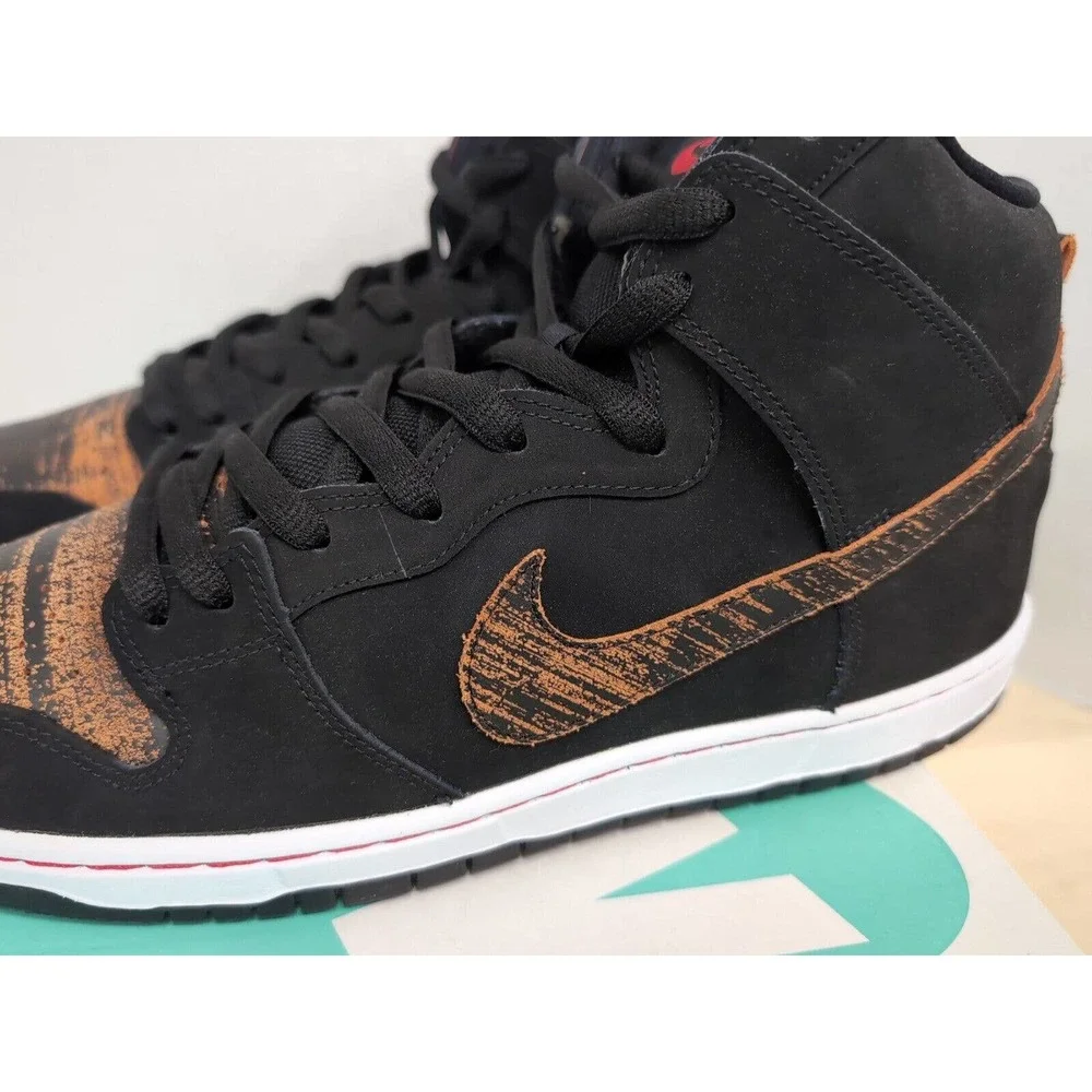 NIB Nike SB Dunk‎ High Pro Distressed Leather Size 13 305050 026